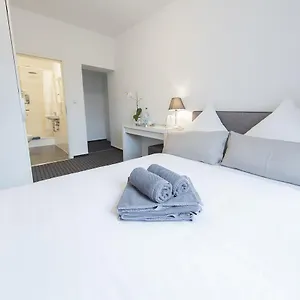 https://berolina-haus.dusseldorf-hotel.net